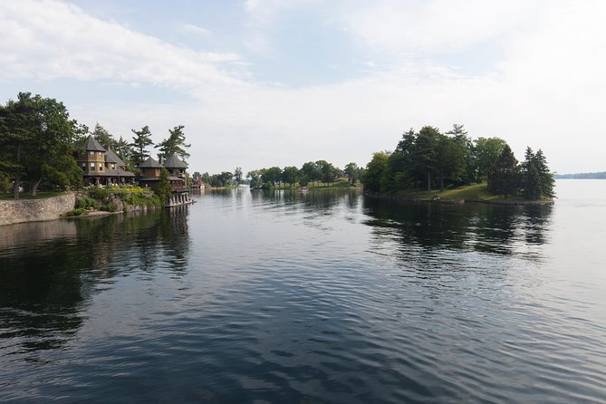 Niagara Falls, Toronto and 1000 Islands, 3 Day Tour from NYC - 1000 Islands on the St. Lawrence: Rockport cruise, Boldt Castle sights, and the return via Delaware Gap and Poconos