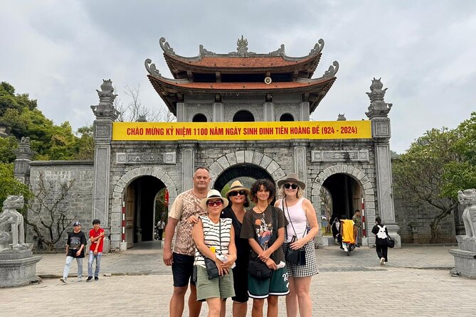 Ninh Binh Day Tour from Hanoi: Hoa Lu Trang An and Mua Caves - Optional bicycles: when to use them