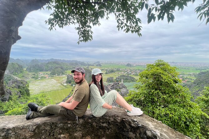 Ninh Binh Day Trips- from Hanoi - Mua Cave / Hang Mua: the stair climb with payoff views
