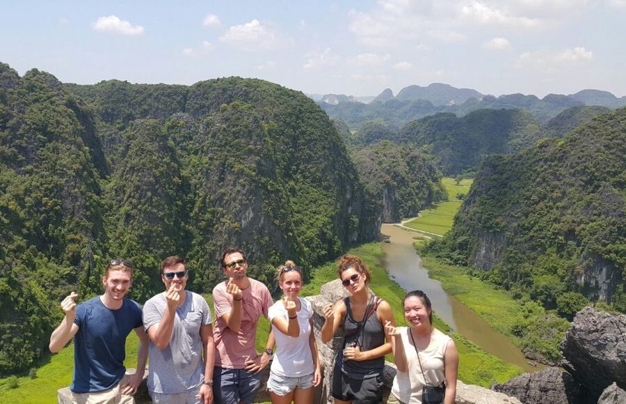 Ninh Binh: Hoa Lu, Trang An and Mua Caves Hiking Day Trip - Price and What You Really Get for Around $43