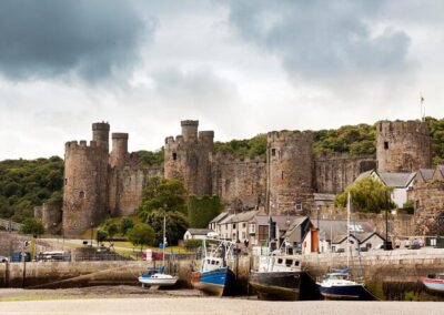 North Wales Sightseeing Adventure Day Trip from Manchester - Conwy’s walled town free time: medieval walls, a marina, and Welsh lunch options