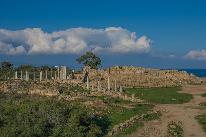 NORTHERN CYPRUS ALL-IN-ONE Private Day Trip from Nicosia - Kyrenia Harbour: pause for air and photos