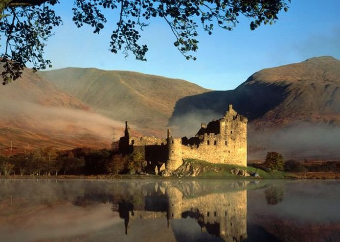 Oban, Lochs & Inveraray Full-Day Tour from Edinburgh - Loch Lomond and Luss: Coffee, Photos, and a Real Freshwater Break