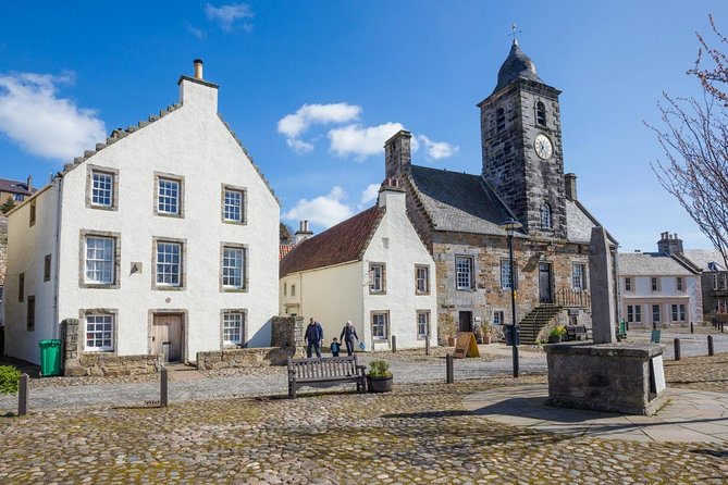 Outlander Film Locations Day Trip from Edinburgh - Blackness Castle: 55 minutes of Fort William atmosphere