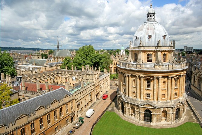 Oxford and Cambridge Universities Guided Day Trip from London - Oxford’s dreaming spires and the Bodleian Library moment