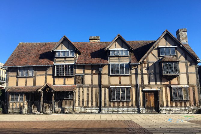 Oxford, Stratford-upon-Avon & Cotswolds Day Trip from London - Morning at Victoria: where your day can start smoothly (or not)