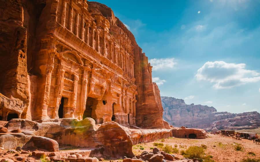 Petra & Wadi Rum: Full Day Private Tour with Hotel Pickup - The 14-hour reality check: Petra plus Wadi Rum is a lot
