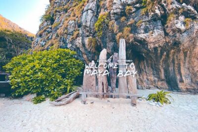Phi Phi Islands Premium Day Trip Speedboat with Seaview Lunch by ALP Tour - Phi Phi Leh and the Maya Bay zone: time for photos and a first swim