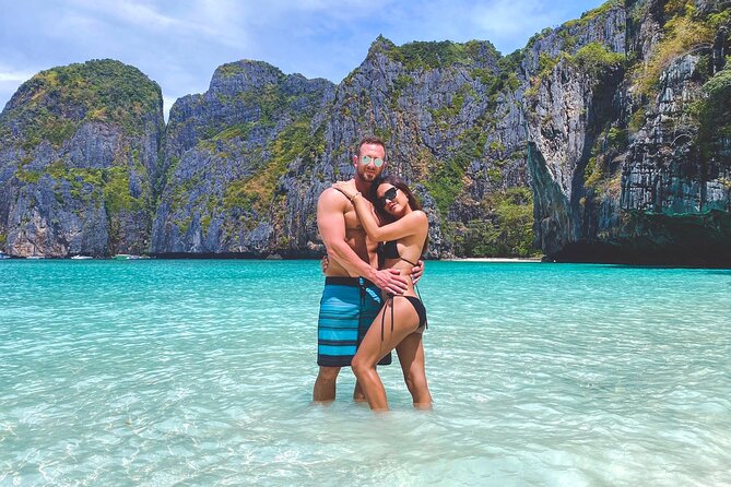 Phi Phi Islands Premium Day Trip Speedboat with Seaview Lunch by ALP Tour - Crew and guides: where quality shows up