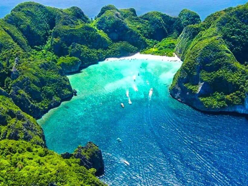 Phuket: Phi Phi Islands and Maya Bay Day Trip with Lunch - Key highlights you’ll feel right away