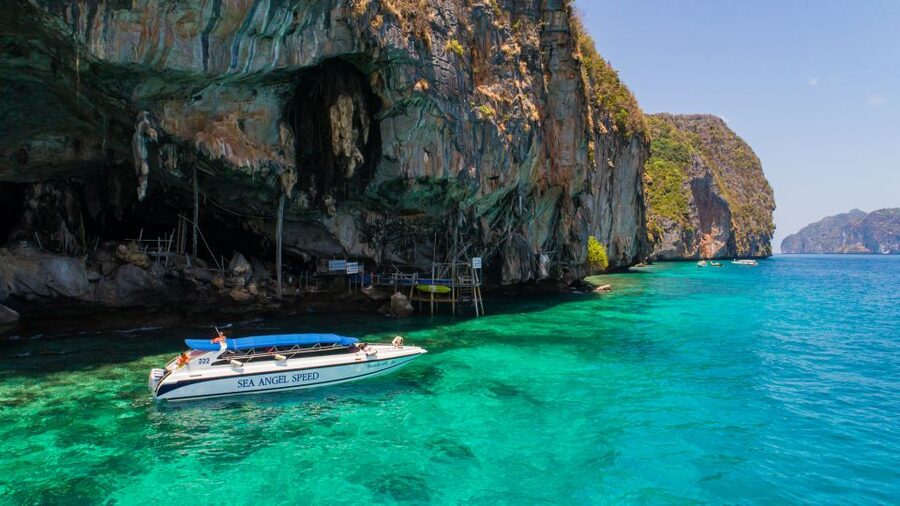 Phuket: Speedboat Day Trip to Phi Phi and Maya Bay - Ko Phi Phi Le: Long Snorkel Time and Guided Island Views