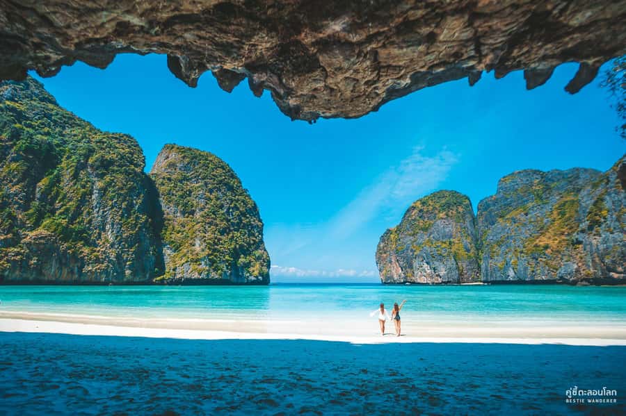 Phuket: Speedboat Day Trip to Phi Phi and Maya Bay - Ko Phi Phi Don: Thai Lunch, Walk Time, and Shopping Break