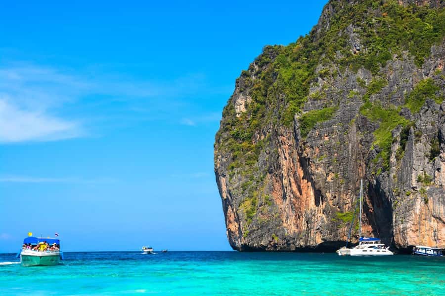 Phuket: Speedboat Day Trip to Phi Phi and Maya Bay - Getting Picked Up in Phuket and Meeting Sea Angel