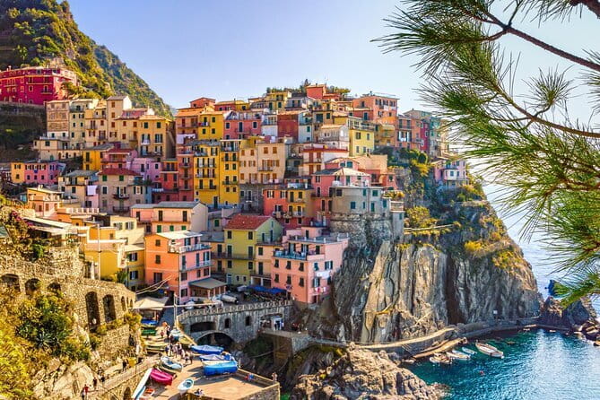 Pisa, Siena and San Gimignano Day Trip with Lunch & Wine Pairing - Coach logistics, group size, and that long 12-hour pacing reality