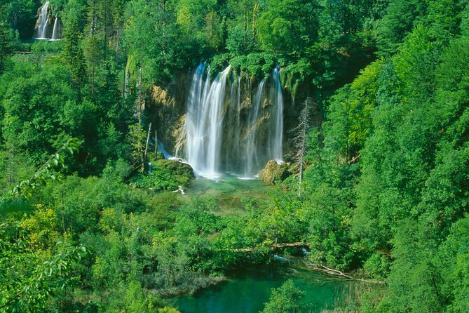 Plitvice Lakes Day Tour from Zadar, Simple and Safe - Plitvice from Zadar: what this day trip really gives you