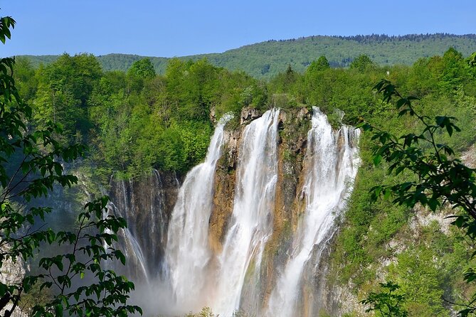 Plitvice Lakes Day Tour from Zadar, Simple and Safe - Boat ride and panoramic train: why these included rides matter