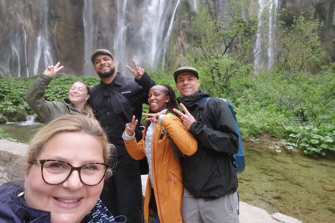 Plitvice Lakes Day Tour from Zadar, Simple and Safe - The bus ride from Zadar: comfort, breaks, and how not to lose time