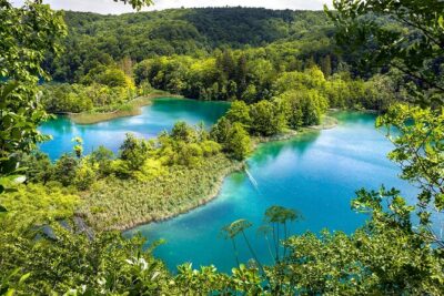 Plitvice Lakes National Park Guided Day Tour from Split - Lower Lakes waterfalls and canyons: the moment it all clicks