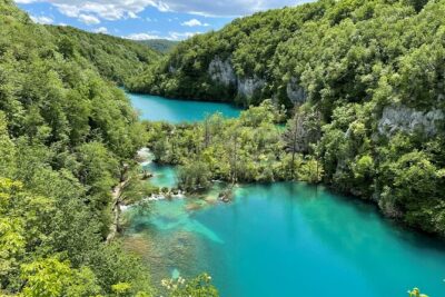 Plitvice Lakes with Ticket & Rastoke Guided Tour from Zagreb - Zagreb pickup, meeting point, and what to expect from the drive