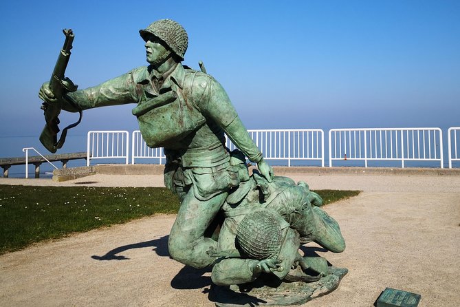 Pointe du Hoc,Omaha Beach, American Cemetery - Day trip from Paris to Normandy - Colleville-sur-Mer American Cemetery: the place you remember for life