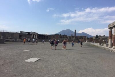 Pompeii and Sorrento Day Trip from Naples - Inside Pompeii: What to Watch For So You Don’t Miss the Story