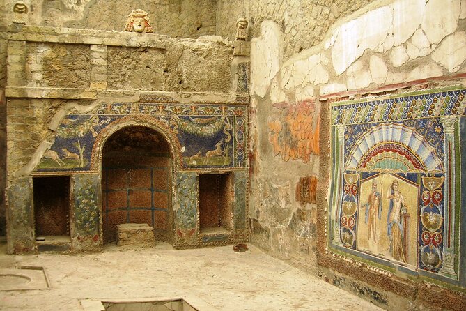 Pompeii & Herculaneum Day Trip from Naples with Lunch - Herculaneum in the afternoon: preserved details plus audio pacing