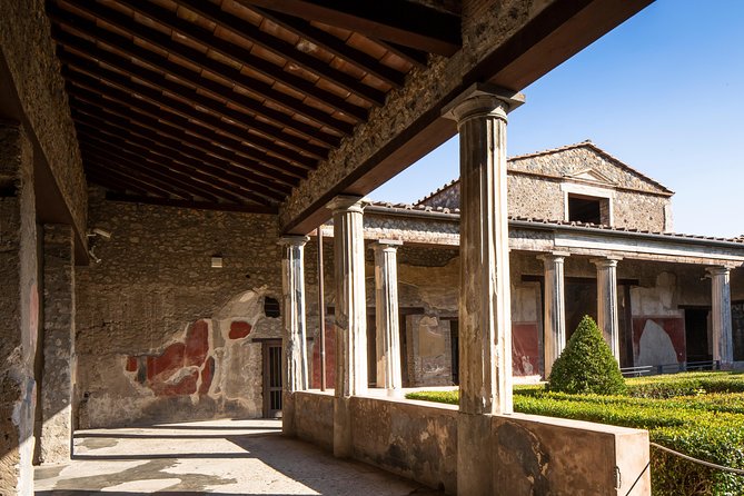 Pompeii & Mt.Vesuvius Day Tour from Naples with Pizza Lunch - Pompeii’s Two-Hour Walking Tour: What You’ll Actually See