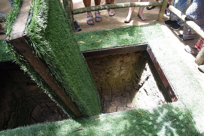 Private Cu Chi - Ben Duoc Tunnels & Liberated Area (Day Trip) - Ben Duoc Tunnel Complex: Propaganda Video Meets Practical Exhibits