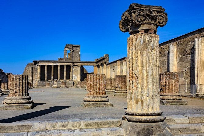 Private Day Trip Rome to Pompeii & Amalfi Coast tickets included - Amalfi Coast views: Sorrento photo stops and the Positano break that counts