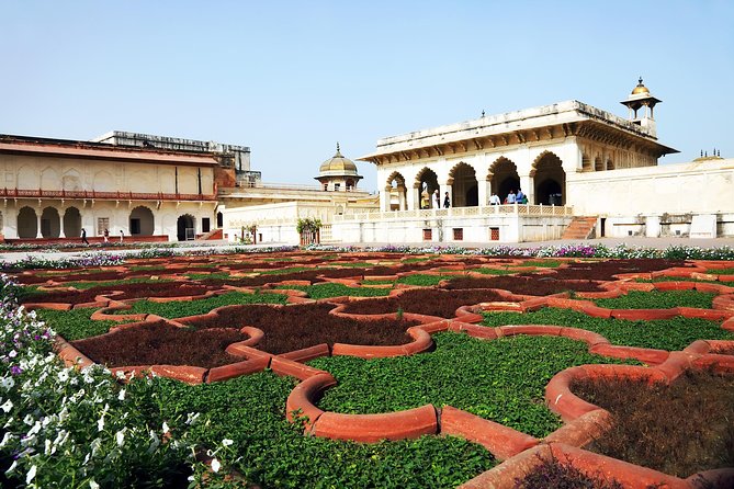 Private Day Trip to Agra includes Taj Mahal and Agra Fort from Delhi - Agra Fort: the Mughal power base (and not just a backdrop)