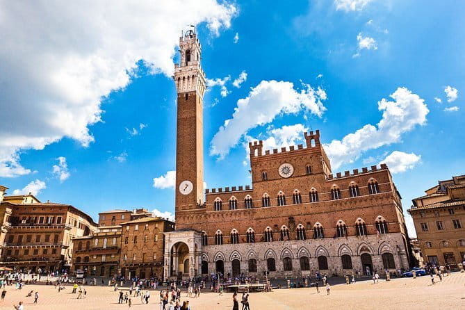 Private day trip to Siena, San Gimignano, Chianti and Pisa, from Florence - Door-to-door Florence pickup in a Mercedes with Wi‑Fi