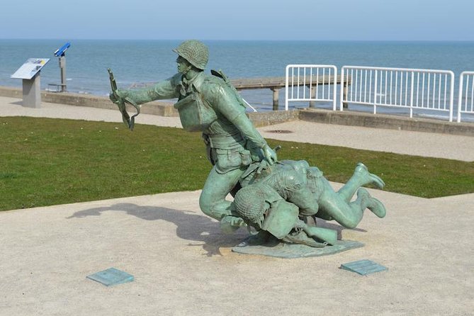 Private guided American D-Day Tour from Bayeux - Omaha Beach: the heaviest casualties and the thin line between failure and success