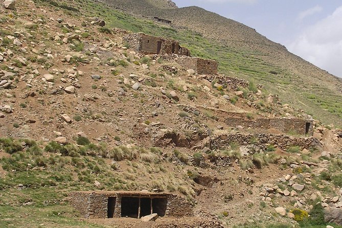 Private Guided Atlas Day Tour from Marrakech with lunch in a Berber family home - Leaving Marrakech for the High Atlas: How the Day Starts
