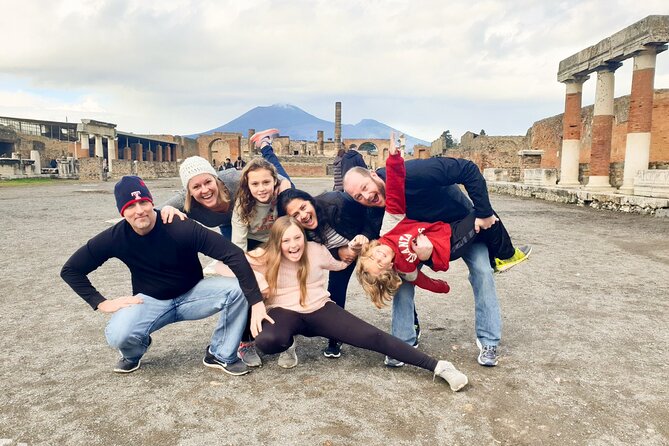 Private Pompeii & Ravello Day Trip via Amalfi Coast (Tickets) - How the Pompeii guide option changes the experience