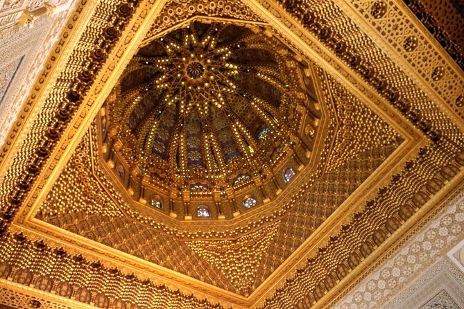 Private Rabat Day Trip from Casablanca - Royal Palace exterior: why your passport is part of the plan