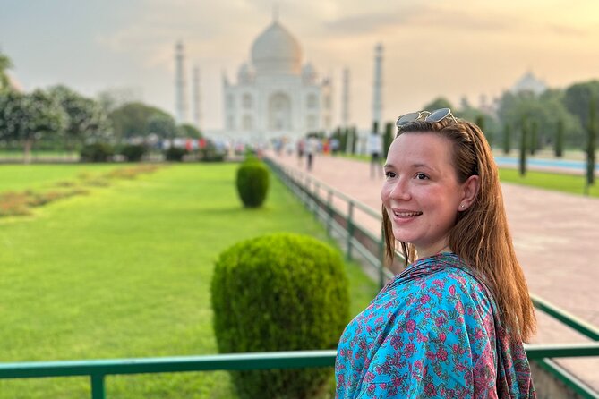 Private Sunrise Taj Mahal & Agra Tour from Delhi by Luxury Car - Why sunrise Taj Mahal timings change everything