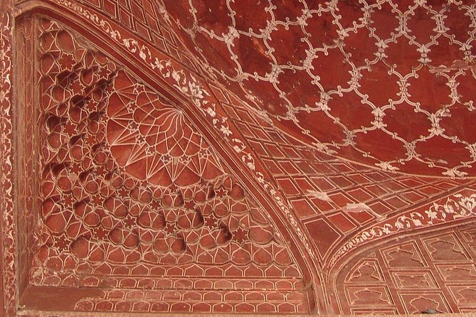 Private Tour:Day Trip to Agra from Delhi including TajMahal &Agra fort (A/c Car) - Small Extras That Make the Whole Day Easier