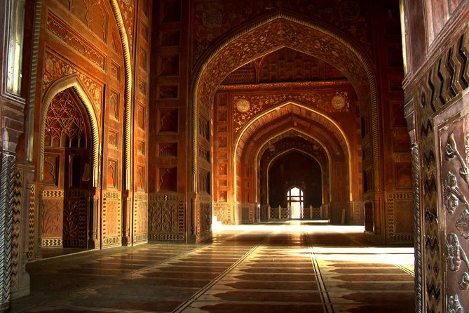 Private Tour:Day Trip to Agra from Delhi including TajMahal &Agra fort (A/c Car) - Private Pickup That Saves Your Sanity in Delhi and Gurgaon