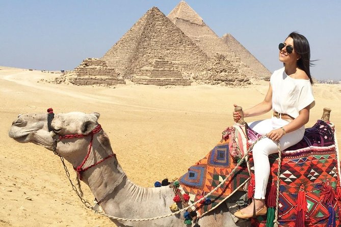 Private Tour: Day Trip to the Pyramids and Sphinx from Cairo - Stop 4: The Great Sphinx—admission free on this itinerary