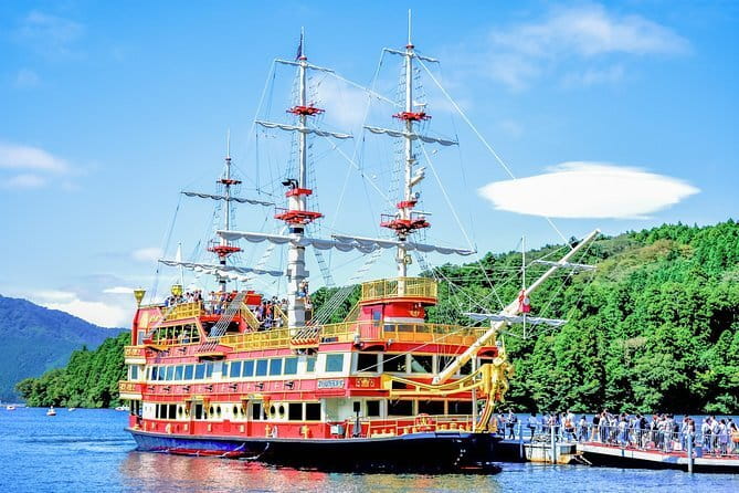 Private Tour - Hakone Day Trip! A Tour to Explore All Must-Sees! - Lake Ashi by Sightseeing Cruise: The Moment Hakone Feels Like Hakone