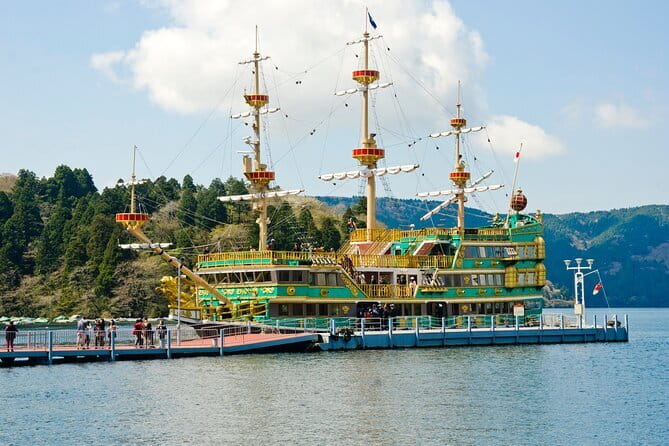 Private Tour - Hakone Day Trip! A Tour to Explore All Must-Sees! - Togendai View Restaurant: Food With the Lake in Your Line of Sight