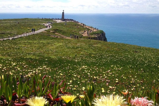 Private Tour: Sintra and Cascais Day Trip from Lisbon - Cascais: One Hour in a Seaside Town That Feels Like a Change of Gear