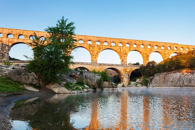 Provence Highlights Full-Day Tour from Avignon - From Avignon at 9:00 to an Early-Evening Return