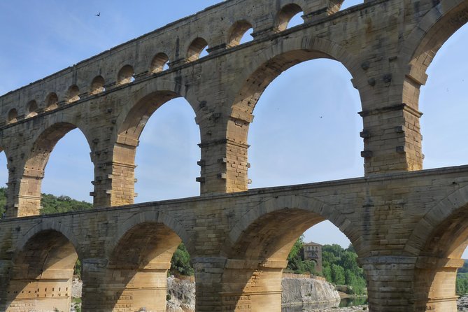 Provence in a Day Trip from Aix - Châteauneuf-du-Pape Winery Finale: Why the Wine Tasting Works