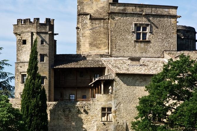 Provence Wineries and Luberon Villages Day Trip from Aix-en-Provence - How the Provence route works from Aix (and why the day feels “big”)