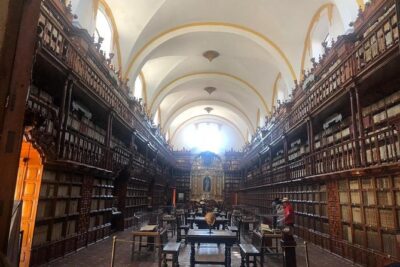 Puebla, Cholula & Tonantzintla Day Trip with Optional Lunch - Cholula’s church hill and that unreal photo angle