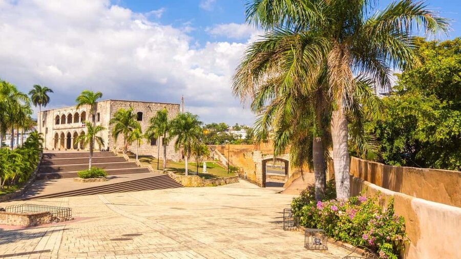 Punta Cana: Santo Domingo Day Trip with Tickets and Lunch - Punta Cana to Santo Domingo: the long ride and how to time it