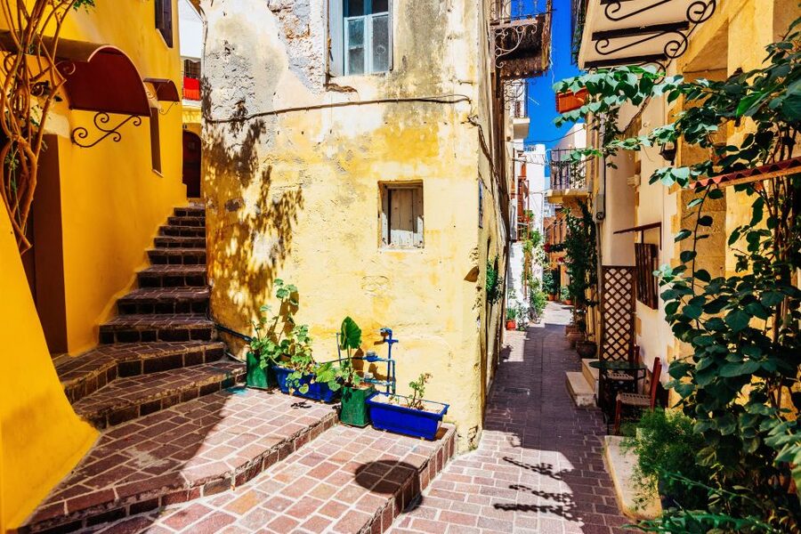 Rethymno: Full or Half-Day Trip to Chania with Audio Guide - Chania in your own pace: how the free time plays out