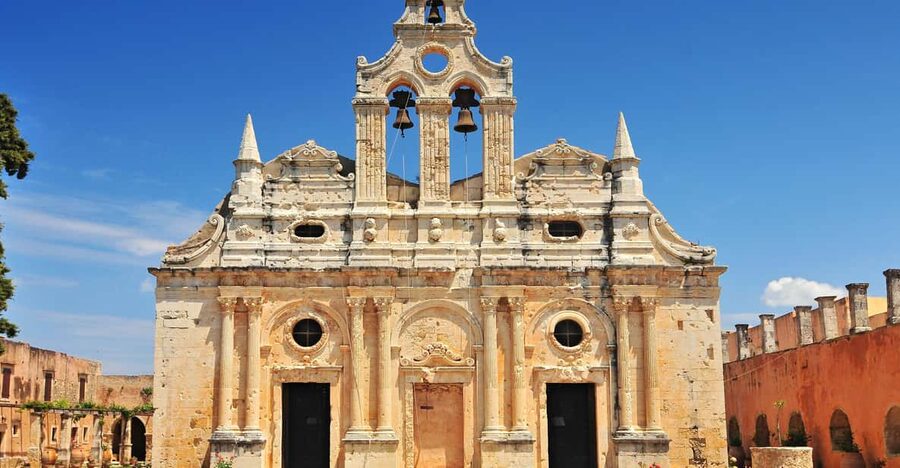 Rethymno: Melidoni Cave and Arkadi Monastery Half-Day Trip - Melidoni Cave and the Melidoni Valley coffee moment