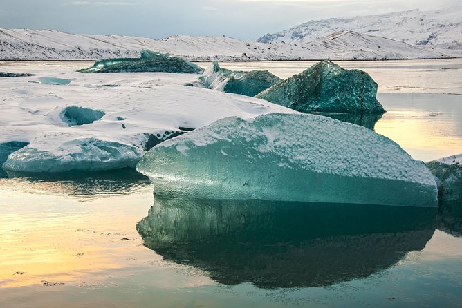Reykjavik: Glacier Lagoon Boat Ride & South Coast Full Day Tour - Stjarnarfoss: the calm warm-up waterfall stop